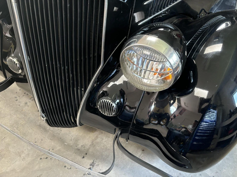 1936 Ford Model 48 & 68 - Image 27 of 31