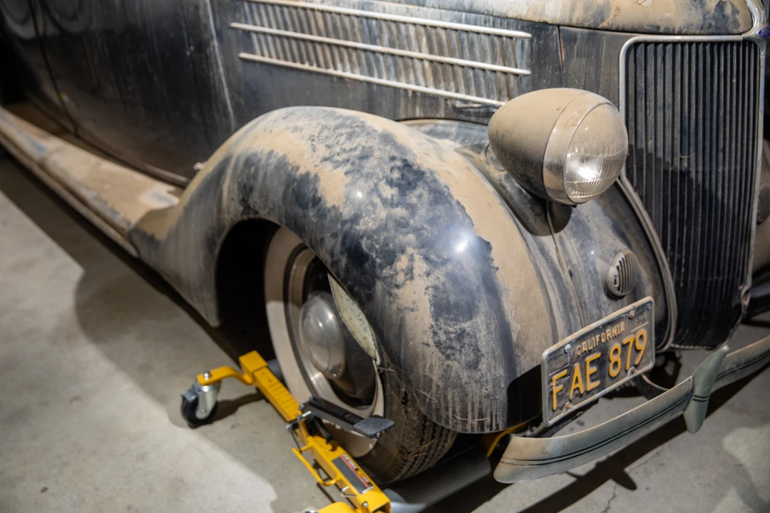 1936 Ford Model 48 & 68 - Image 20 of 31