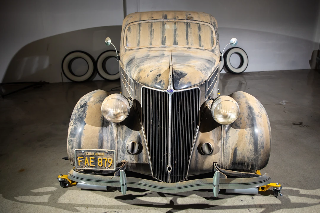 1936 Ford Model 48 & 68 - Image 25 of 31