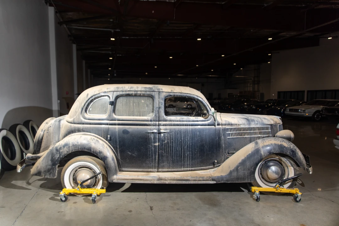 1936 Ford Model 48 & 68 - Image 4 of 31