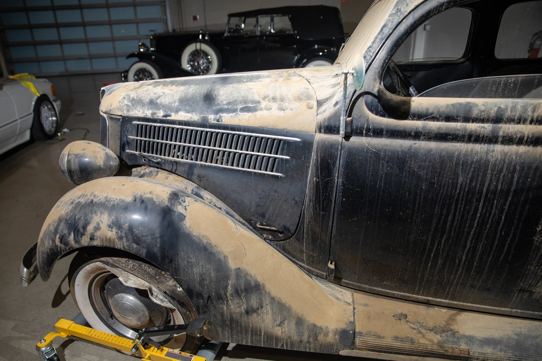 1936 Ford Model 48 & 68 - Image 7 of 31