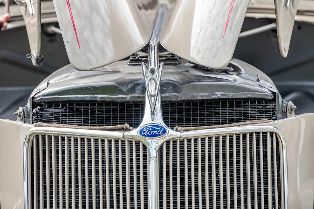 1936 Ford Model 48 & 68 - Image 14 of 31
