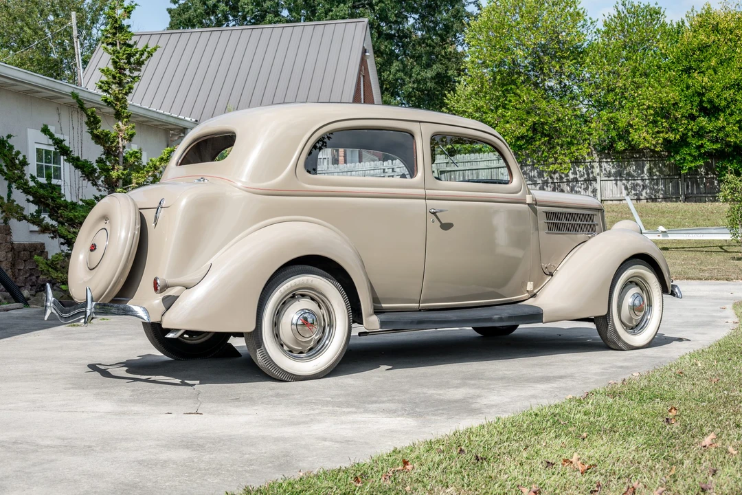 1936 Ford Model 48 & 68 - Image 6 of 31