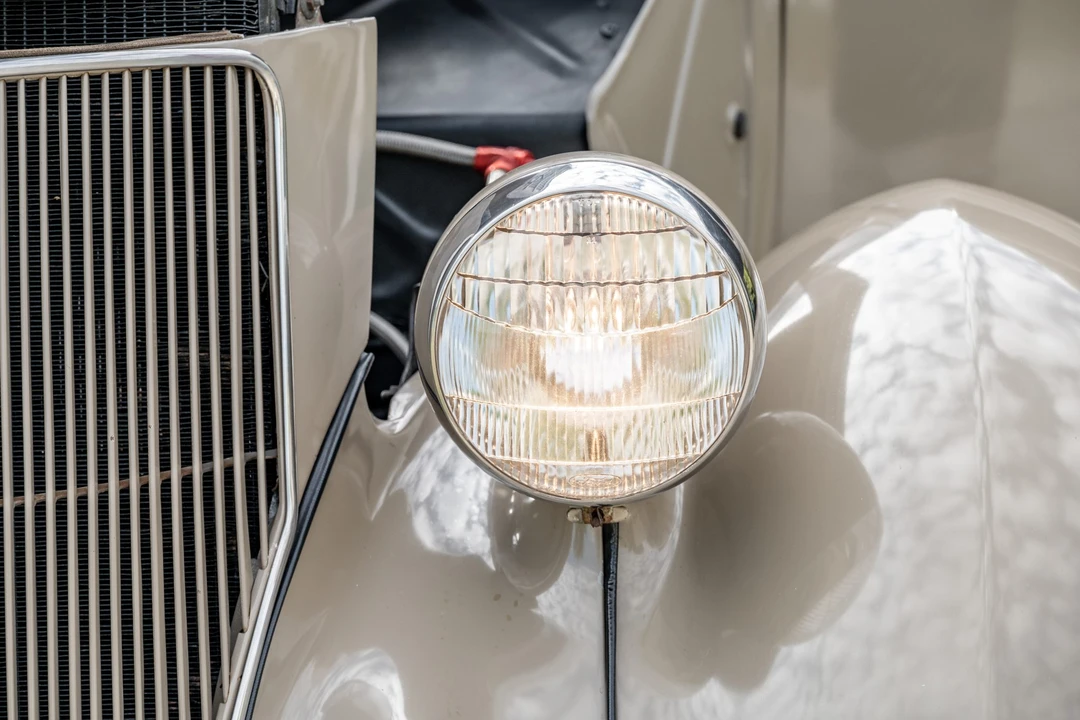 1936 Ford Model 48 & 68 - Image 16 of 31