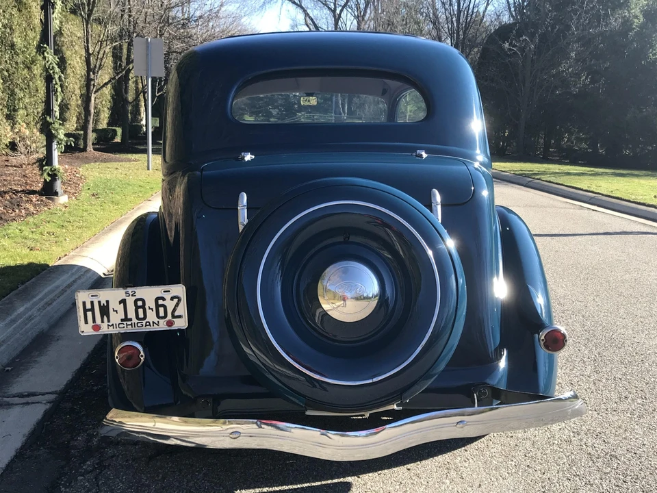 1936 Ford Model 48 & 68 - Image 4 of 31