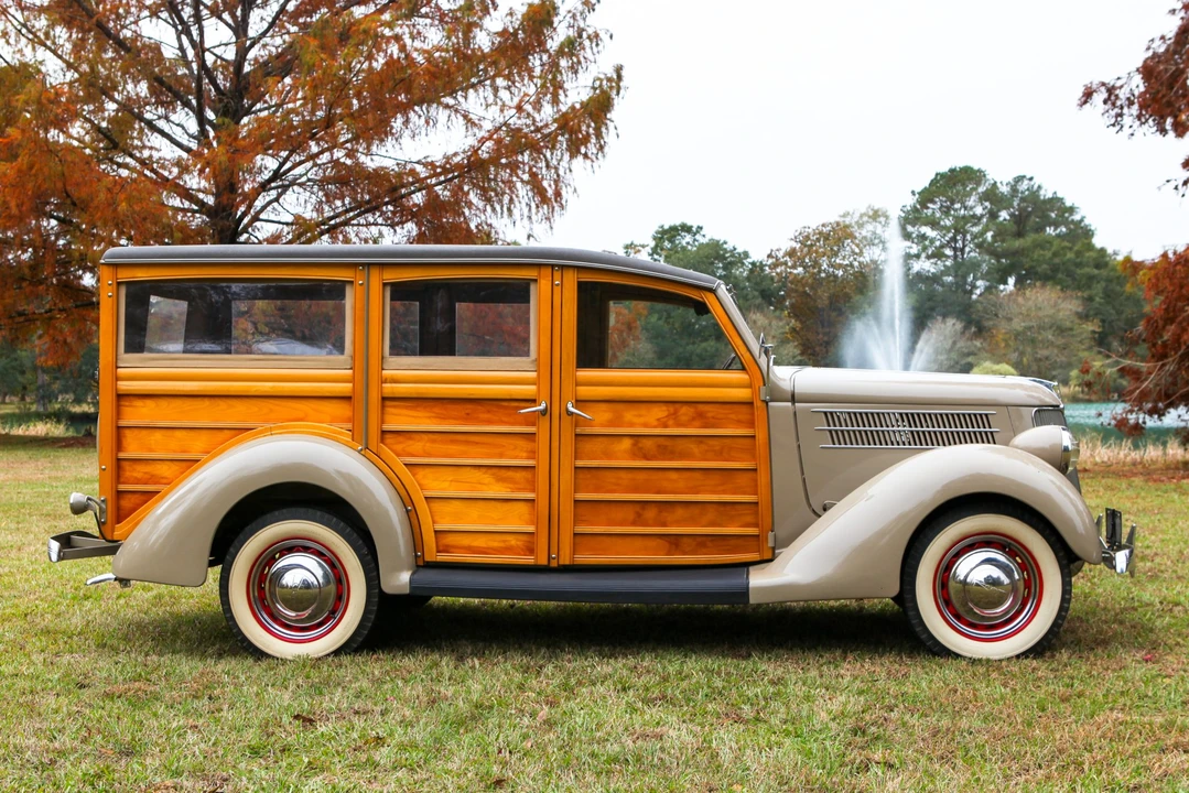 1936 Ford Model 48 & 68 - Image 17 of 31