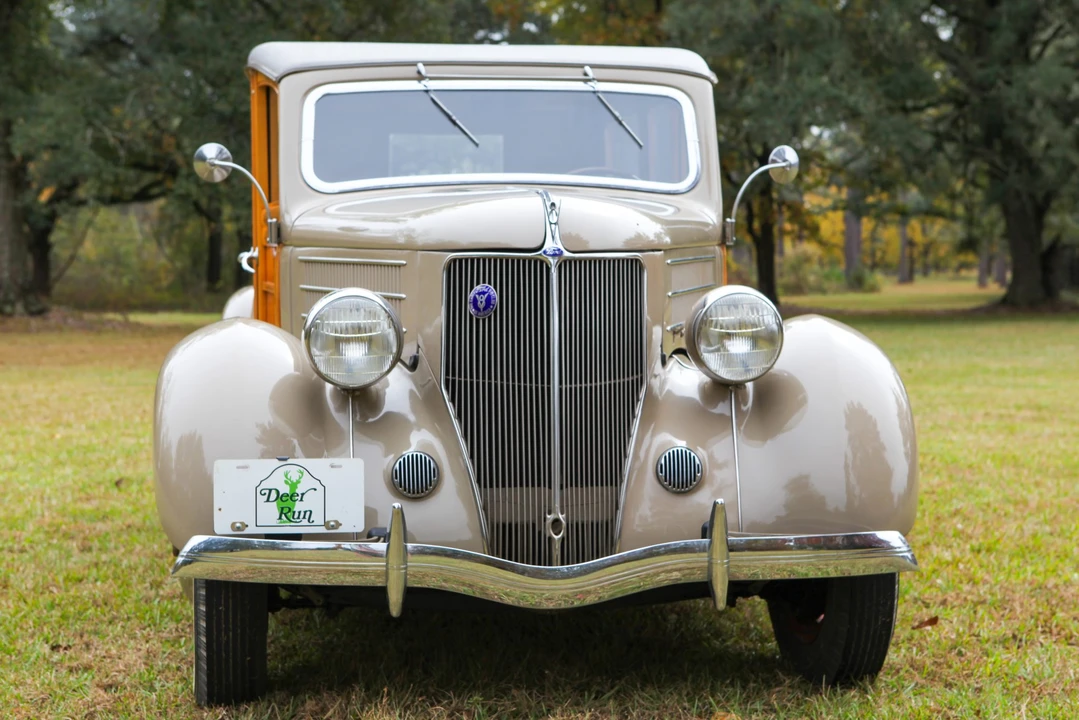 1936 Ford Model 48 & 68 - Image 22 of 31
