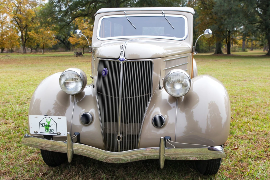 1936 Ford Model 48 & 68 - Image 24 of 31