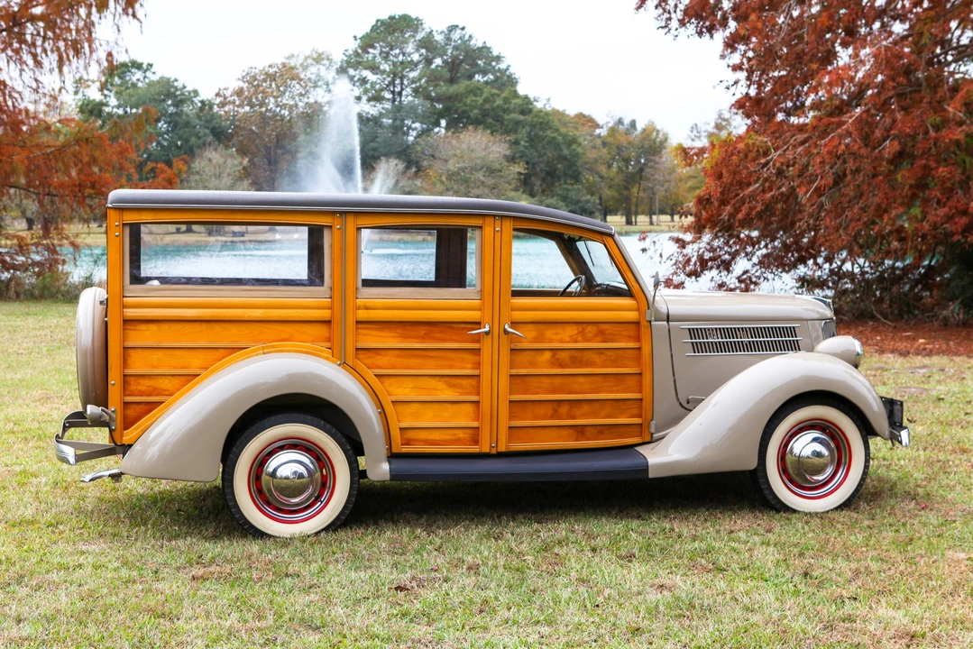 1936 Ford Model 48 & 68 - Image 15 of 31