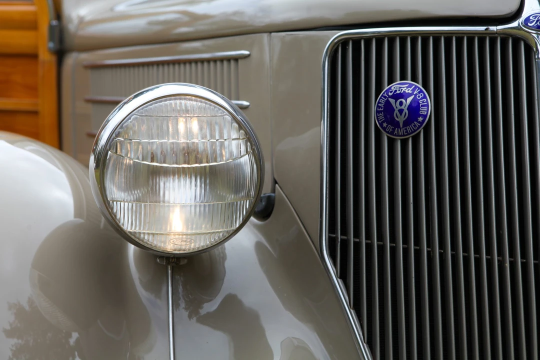 1936 Ford Model 48 & 68 - Image 26 of 31