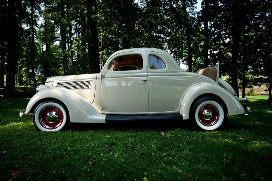 1936 Ford Model 48 & 68 - Image 2 of 6