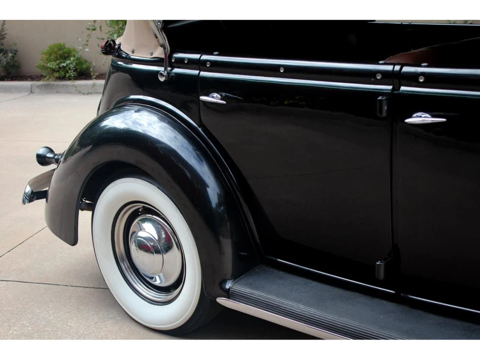 1936 Ford Model 48 & 68 - Image 22 of 31