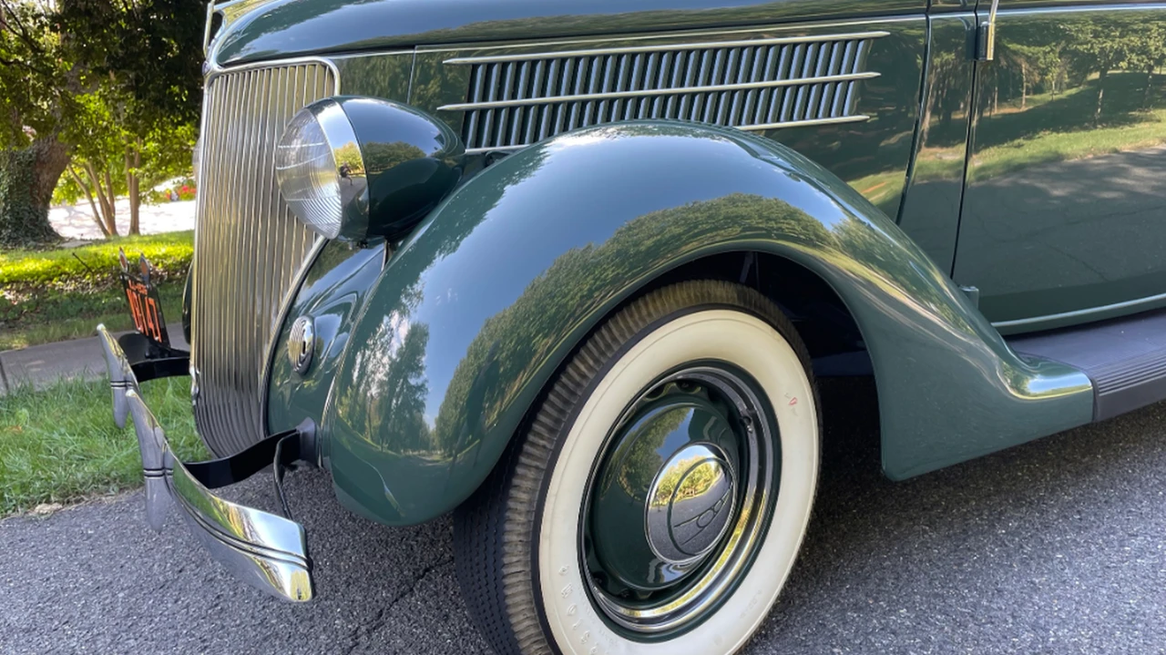 1936 Ford Model 48 & 68 - Image 23 of 31