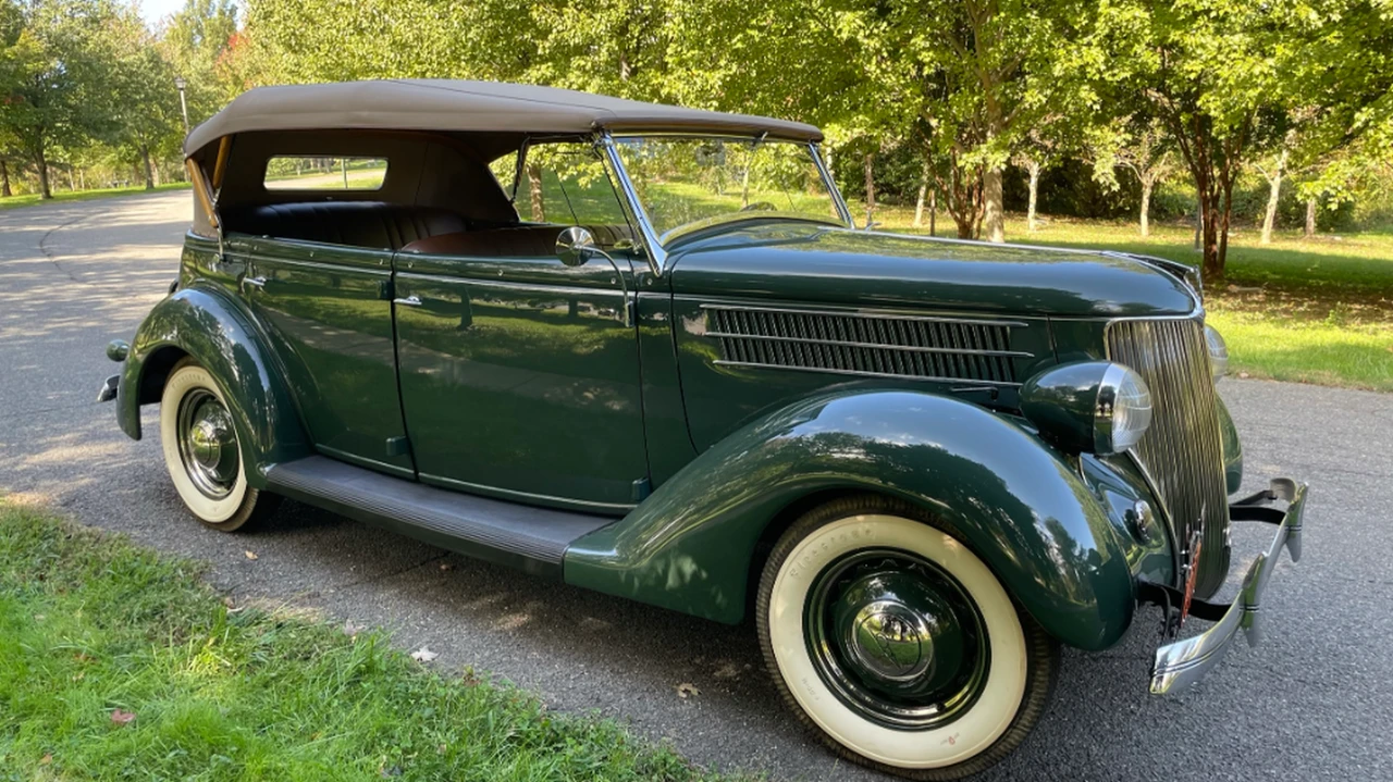 1936 Ford Model 48 & 68 - Image 16 of 31