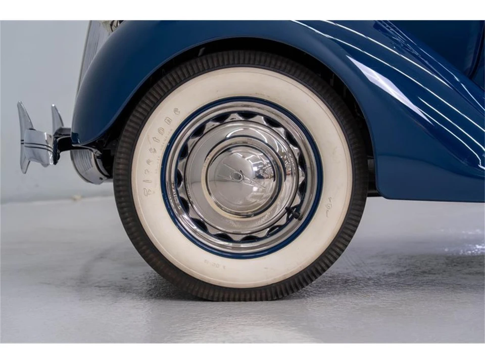 1936 Ford Model 48 & 68 - Image 29 of 31