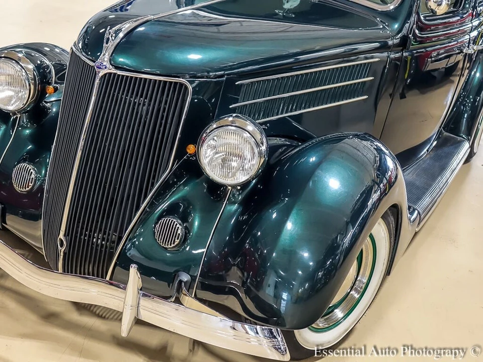 1936 Ford Model 48 & 68 - Image 6 of 21