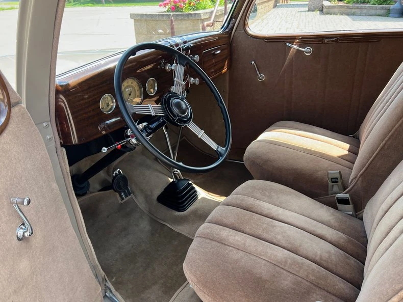 1936 Ford Model 48 & 68 - Image 10 of 11
