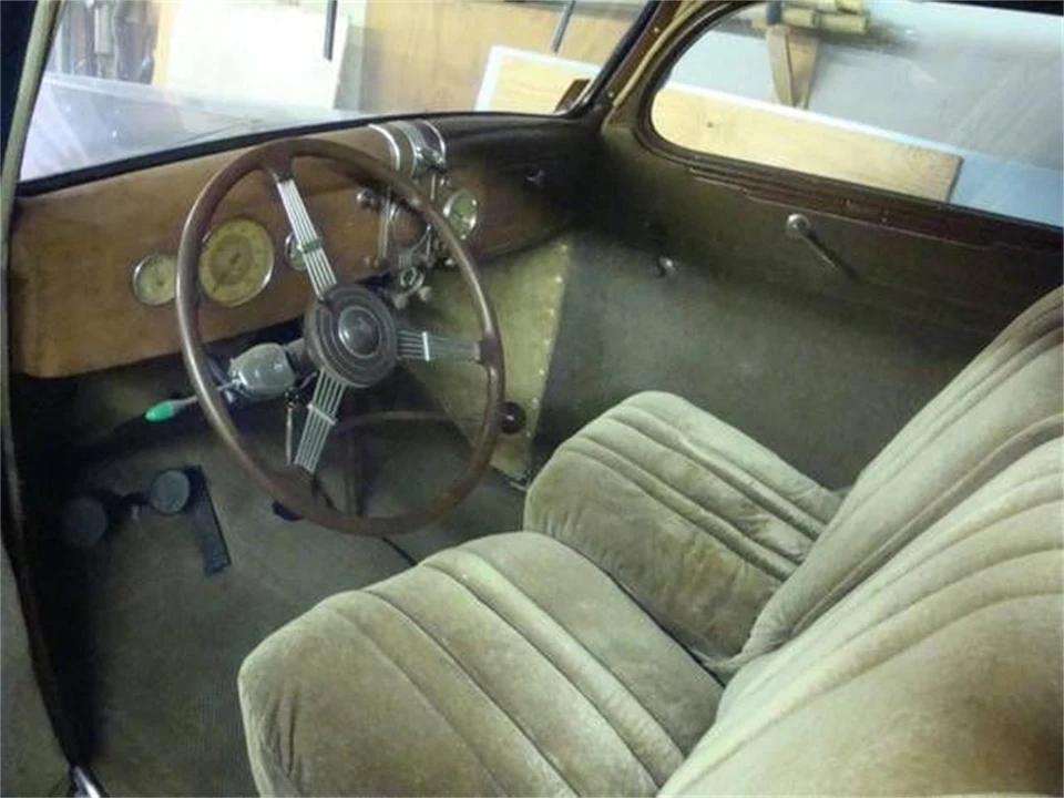 1936 Ford Model 48 & 68 - Image 10 of 11