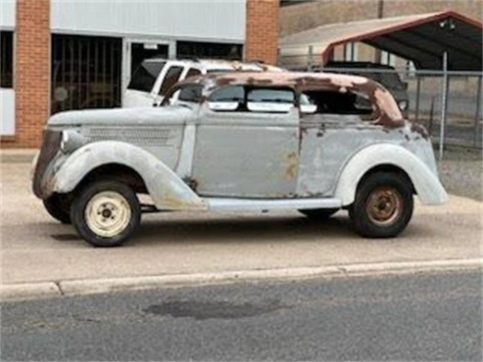 1936 Ford Model 48 & 68 - Image 4 of 8