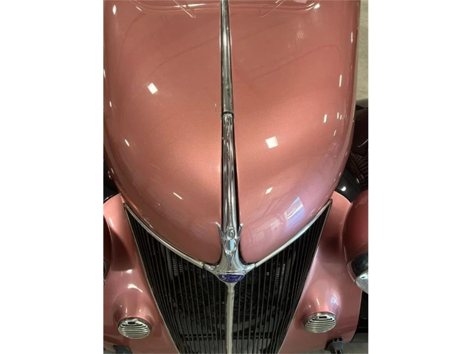 1936 Ford Model 48 & 68 - Image 6 of 14