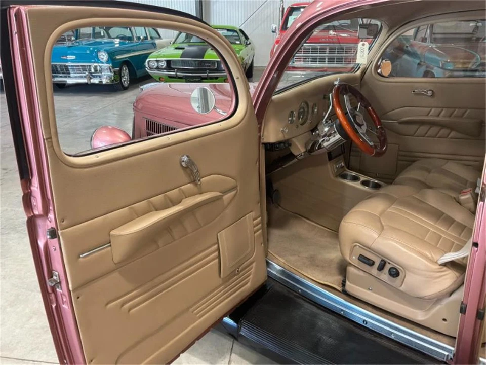 1936 Ford Model 48 & 68 - Image 11 of 14