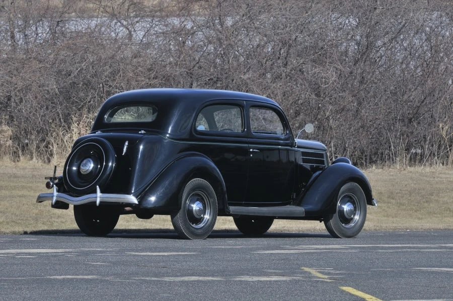 1936 Ford Model 48 & 68 - Image 9 of 10