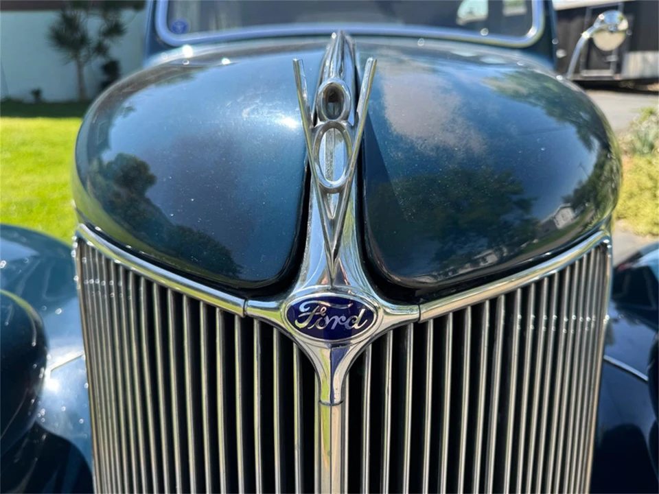 1936 Ford Model 48 & 68 - Image 13 of 24