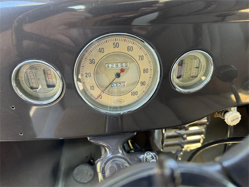1936 Ford Model 48 & 68 - Image 22 of 24