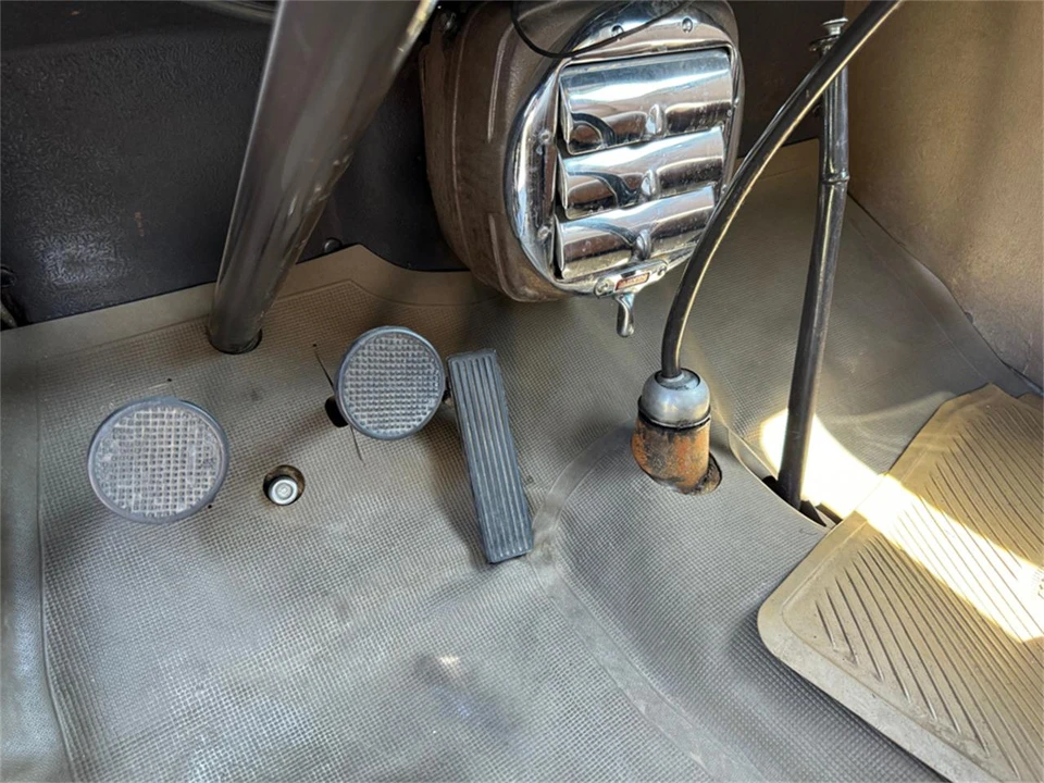 1936 Ford Model 48 & 68 - Image 24 of 24