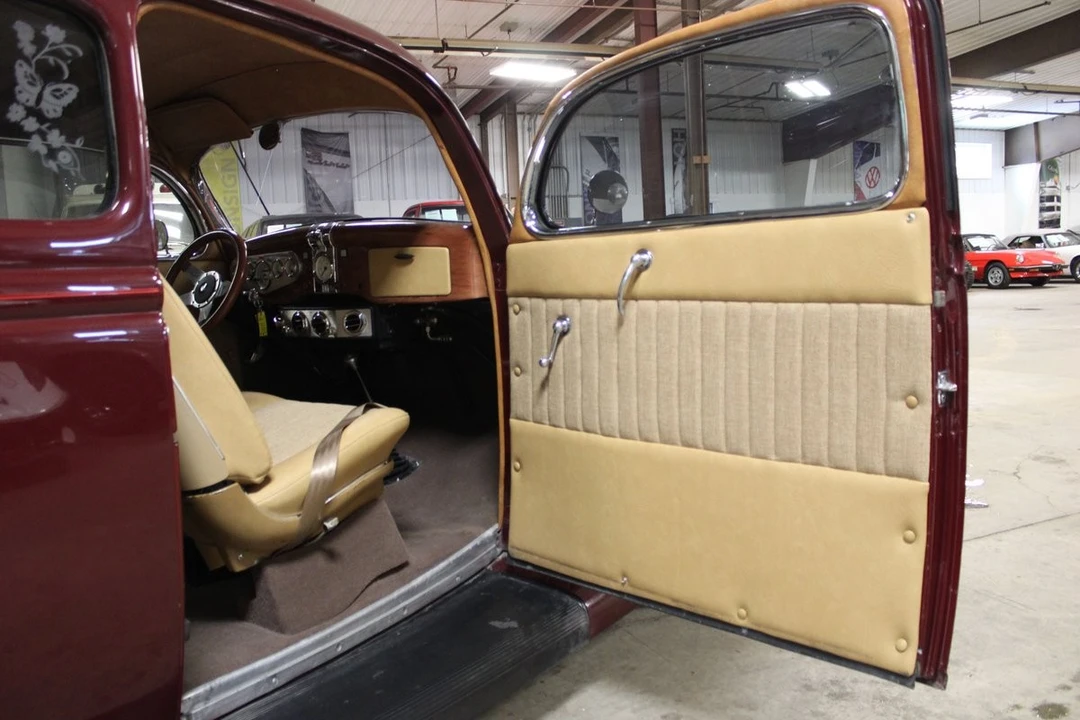 1936 Ford Model 48 & 68 - Image 20 of 21
