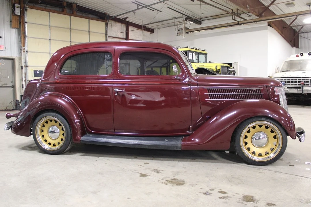 1936 Ford Model 48 & 68 - Image 7 of 21