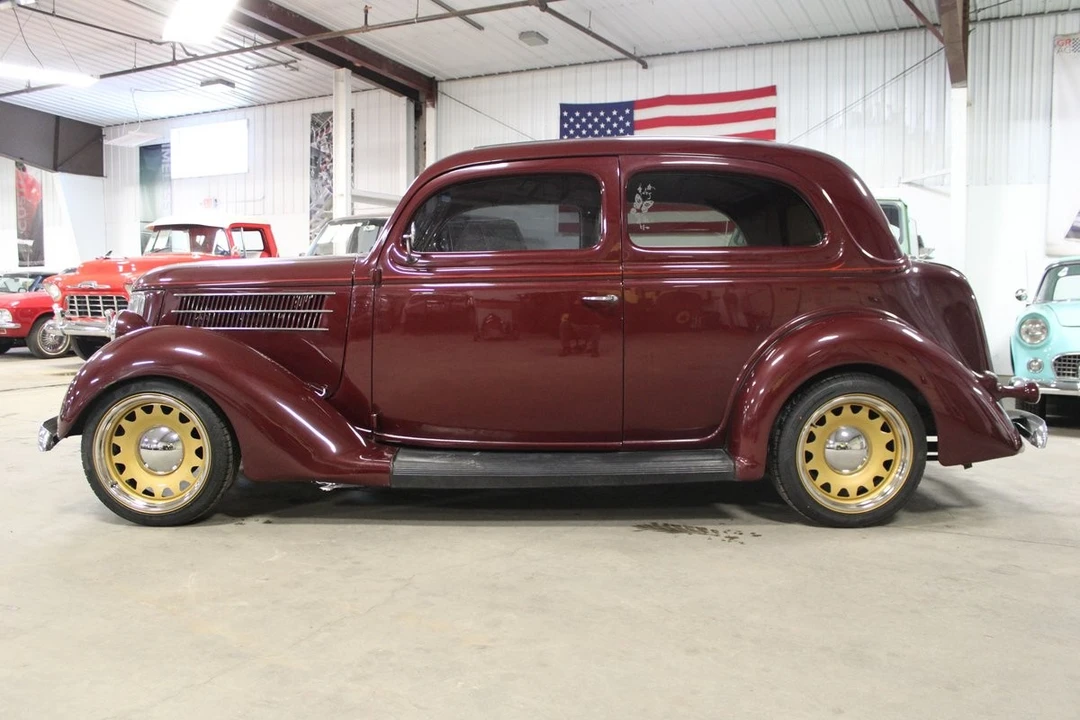 1936 Ford Model 48 & 68 - Image 3 of 12