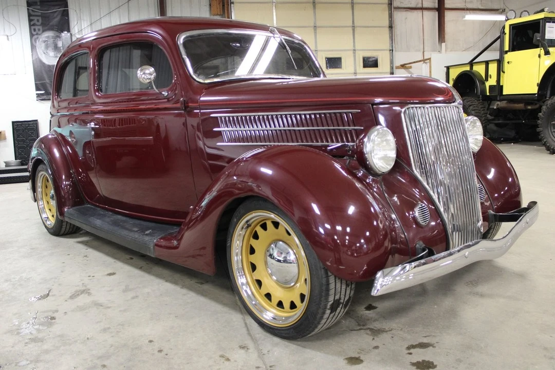 1936 Ford Model 48 & 68 - Image 8 of 21