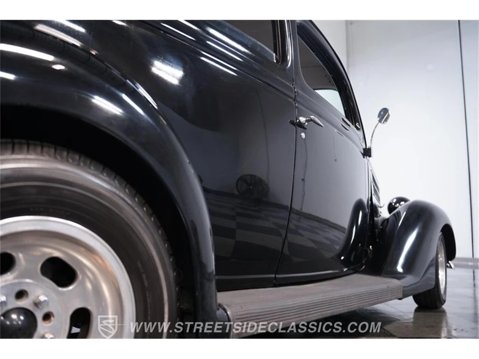 1936 Ford Model 48 & 68 - Image 23 of 31