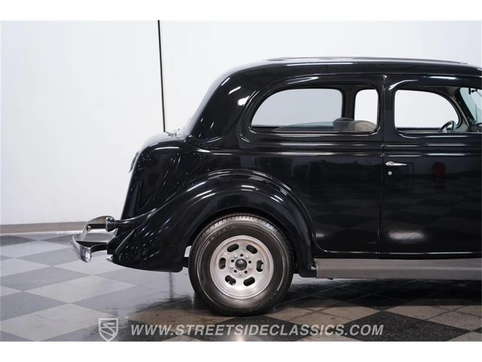 1936 Ford Model 48 & 68 - Image 24 of 31