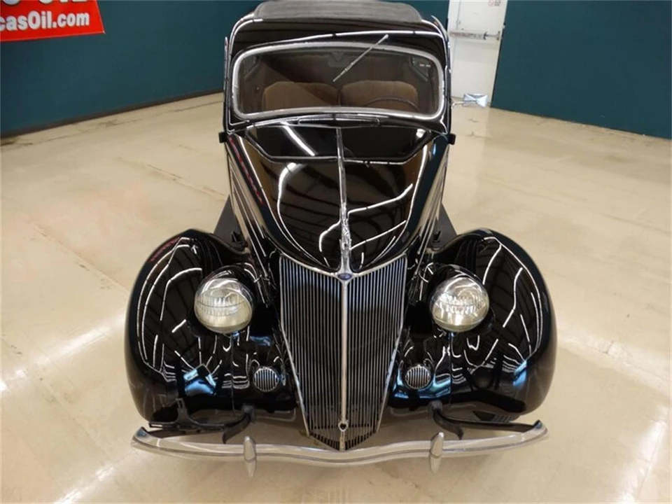 1936 Ford Model 48 & 68 - Image 10 of 31