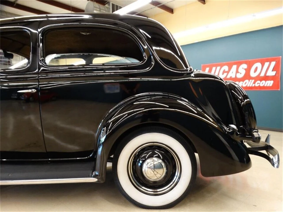 1936 Ford Model 48 & 68 - Image 24 of 31