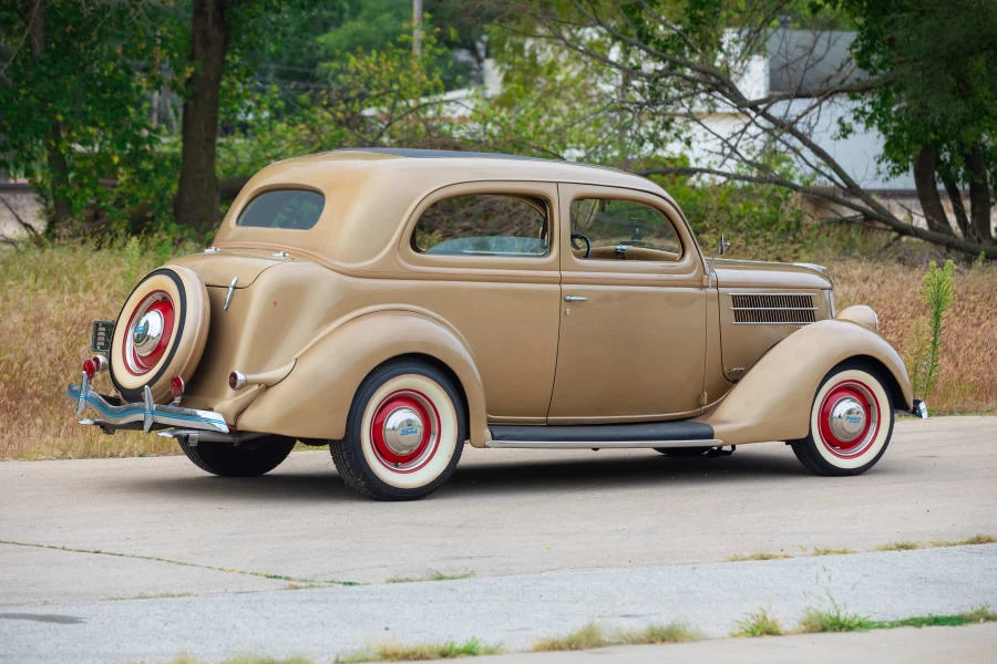 1936 Ford Model 48 & 68 - Image 3 of 19