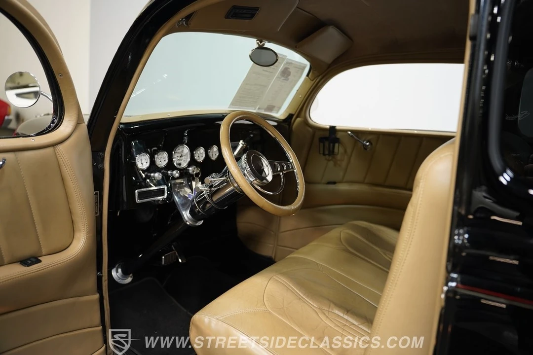 1936 Ford Model 48 & 68 - Image 5 of 21