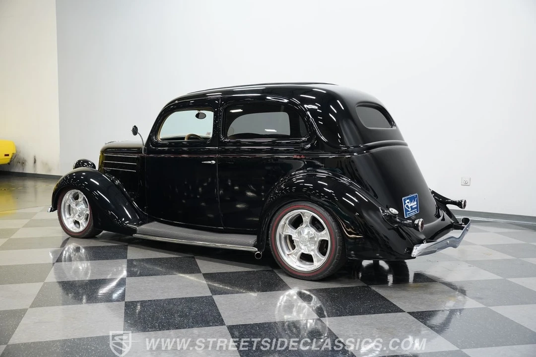 1936 Ford Model 48 & 68 - Image 8 of 12