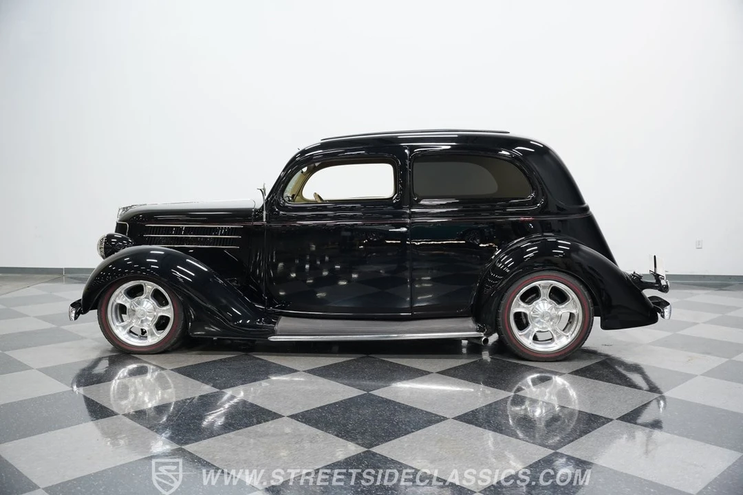 1936 Ford Model 48 & 68 - Image 7 of 12