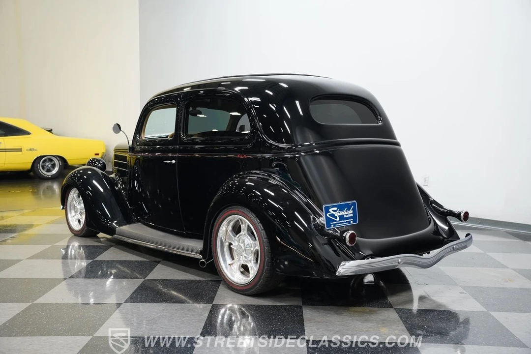 1936 Ford Model 48 & 68 - Image 9 of 12