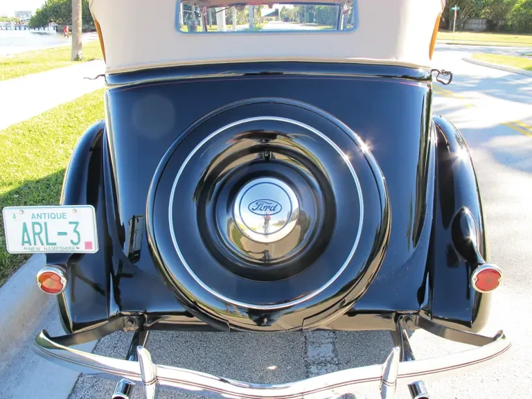 1936 Ford Model 48 & 68 - Image 10 of 14