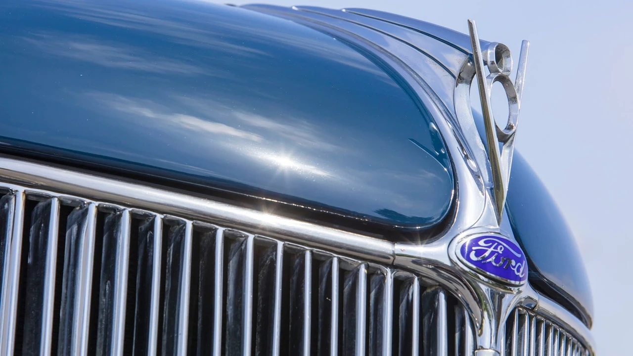 1936 Ford Standard & Deluxe & Super Deluxe - Image 3 of 31