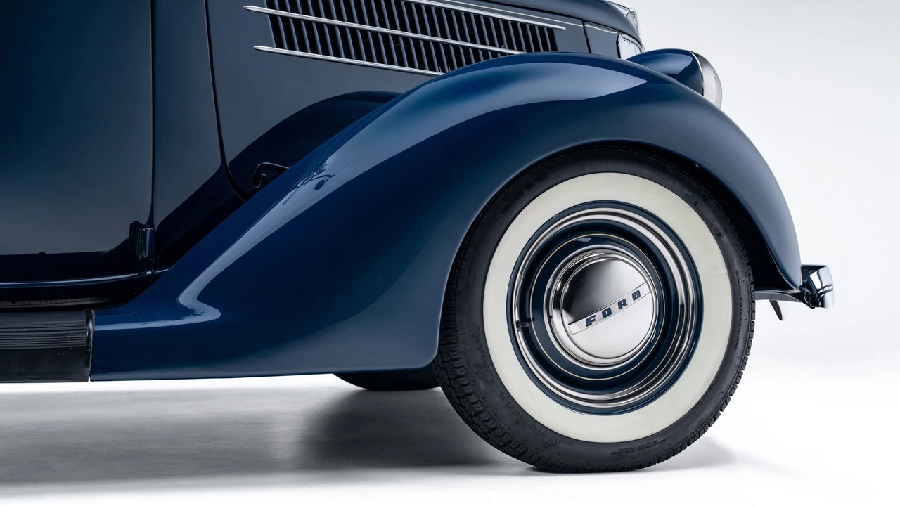 1936 Ford Standard & Deluxe & Super Deluxe - Image 23 of 31
