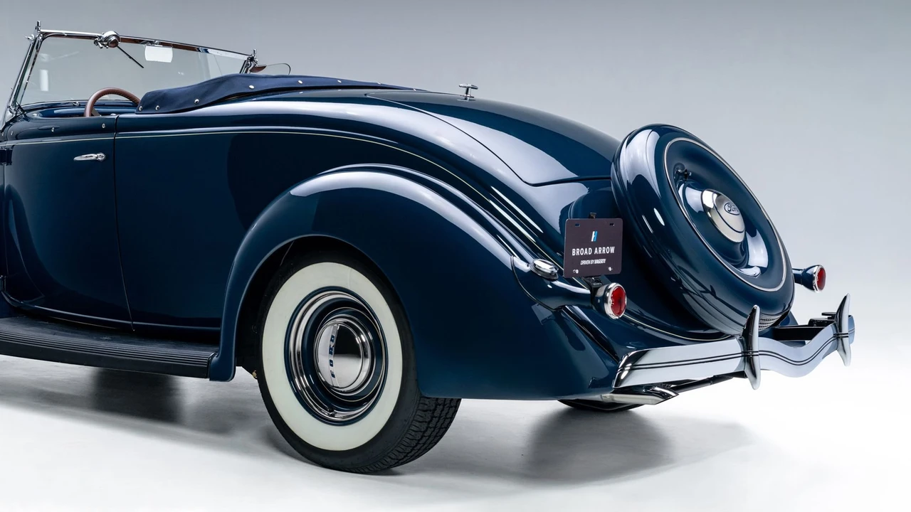 1936 Ford Standard & Deluxe & Super Deluxe - Image 11 of 31