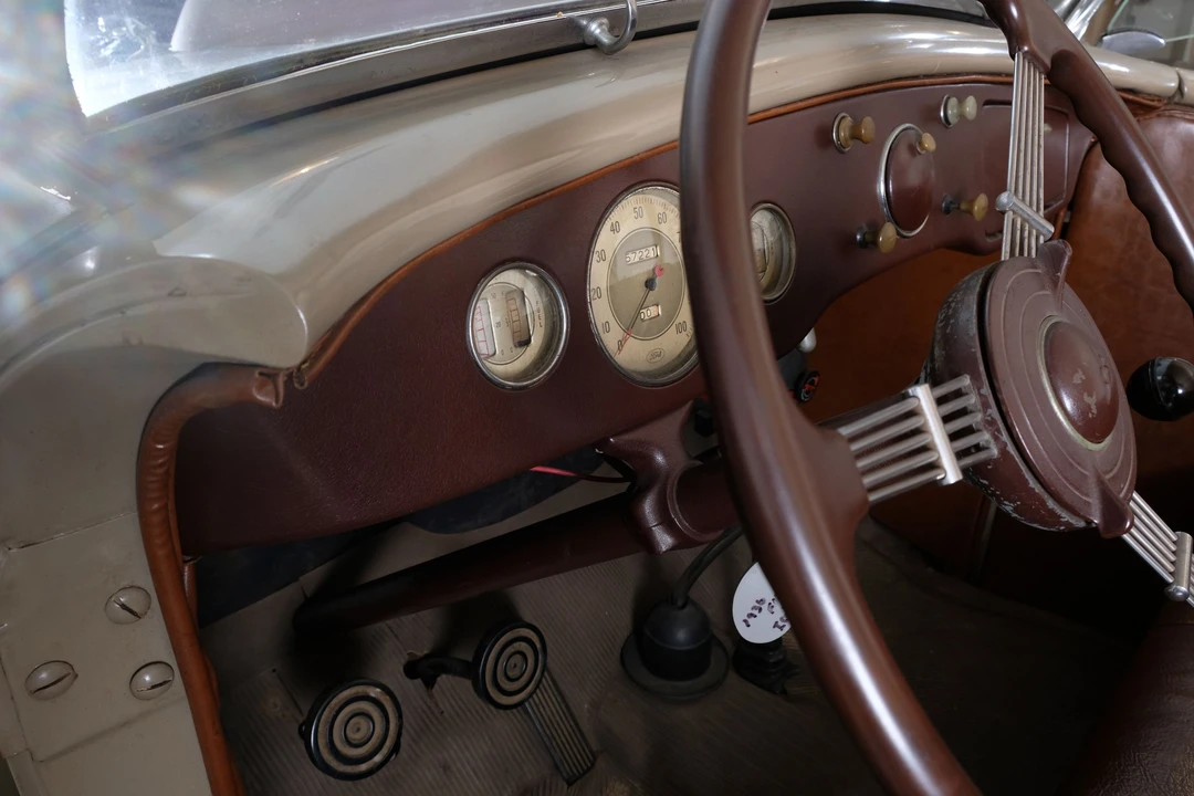 1936 Ford Model 48 & 68 - Image 3 of 13