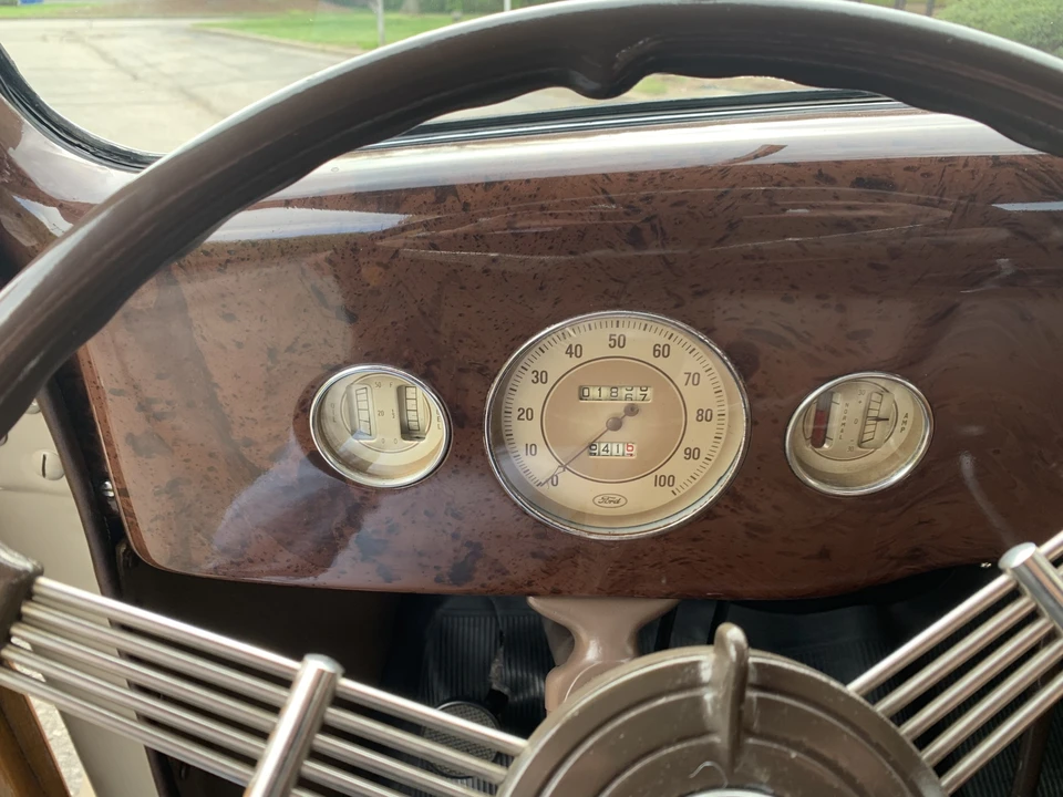 1936 Ford Model 48 & 68 - Image 29 of 31