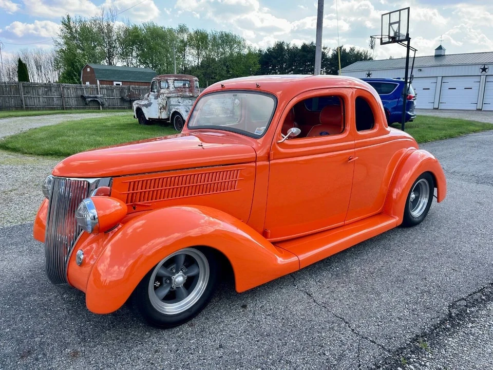1936 Ford Model 48 & 68 - Image 10 of 21