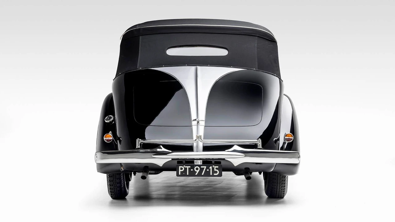 1936 Hispano-Suiza - Image 17 of 31